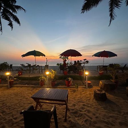 Alivious Beach Homestay Alappuzha Εξωτερικό φωτογραφία