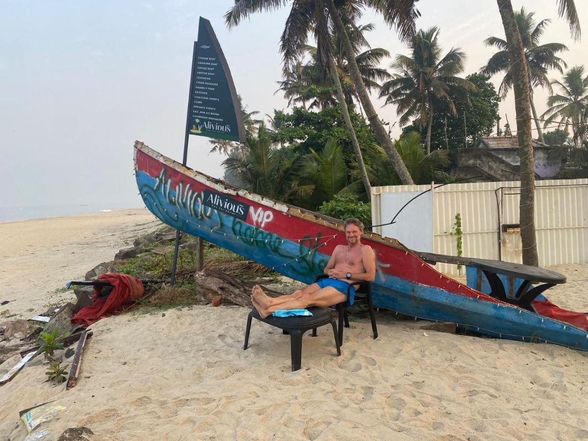 Alivious Beach Homestay Alappuzha Εξωτερικό φωτογραφία