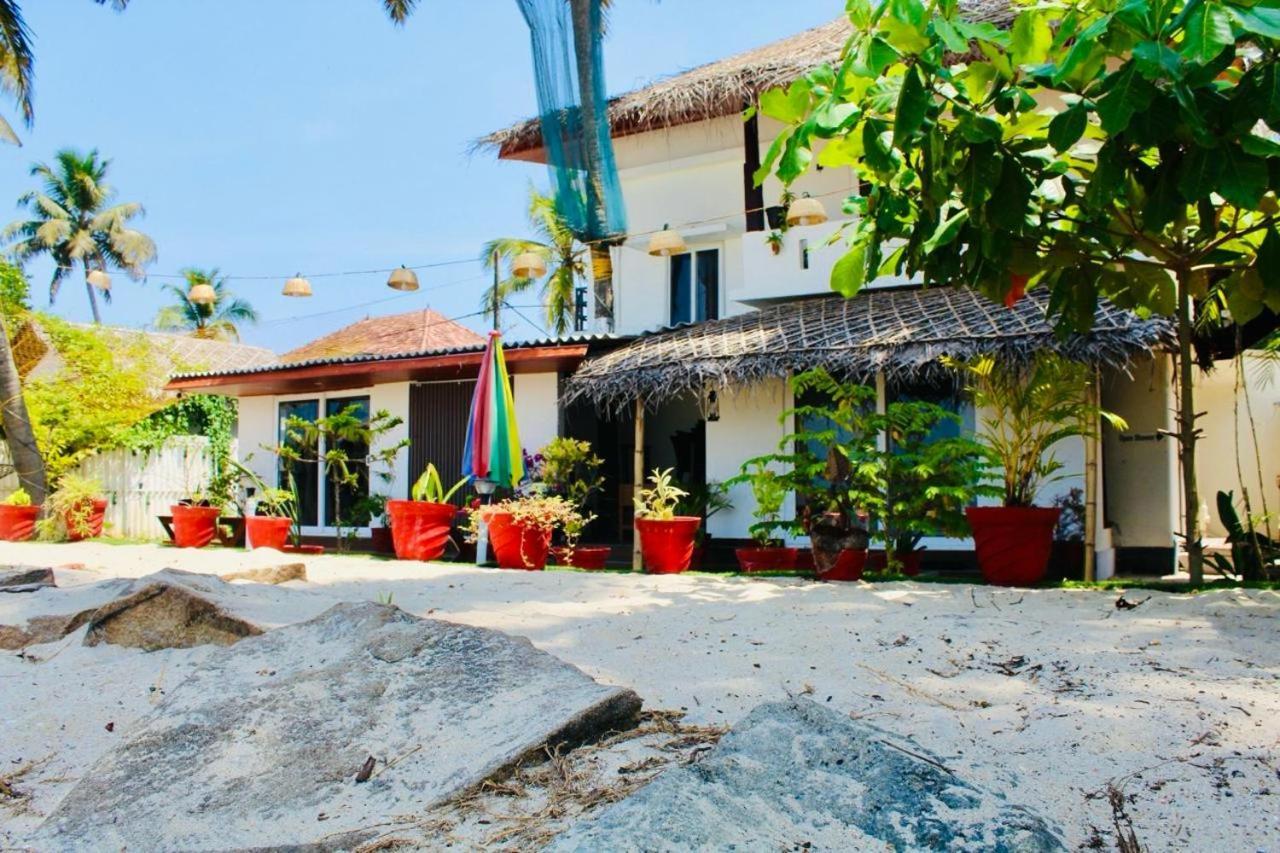 Alivious Beach Homestay Alappuzha Εξωτερικό φωτογραφία